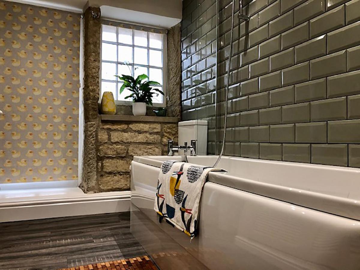 Ewood Cottage *New* Exquisite Country Cottage 托德莫登 外观 照片