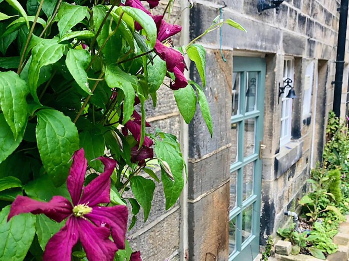 Ewood Cottage *New* Exquisite Country Cottage 托德莫登 外观 照片